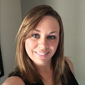 Meet your Posher, Jonni